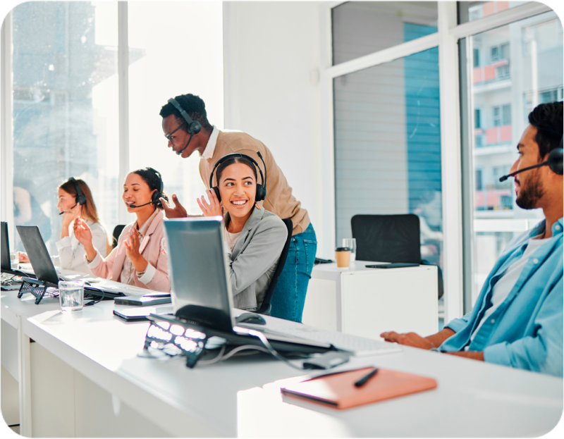 call-center-computer-training-and-people-or-manag-2023-11-27-05-33-56-utc